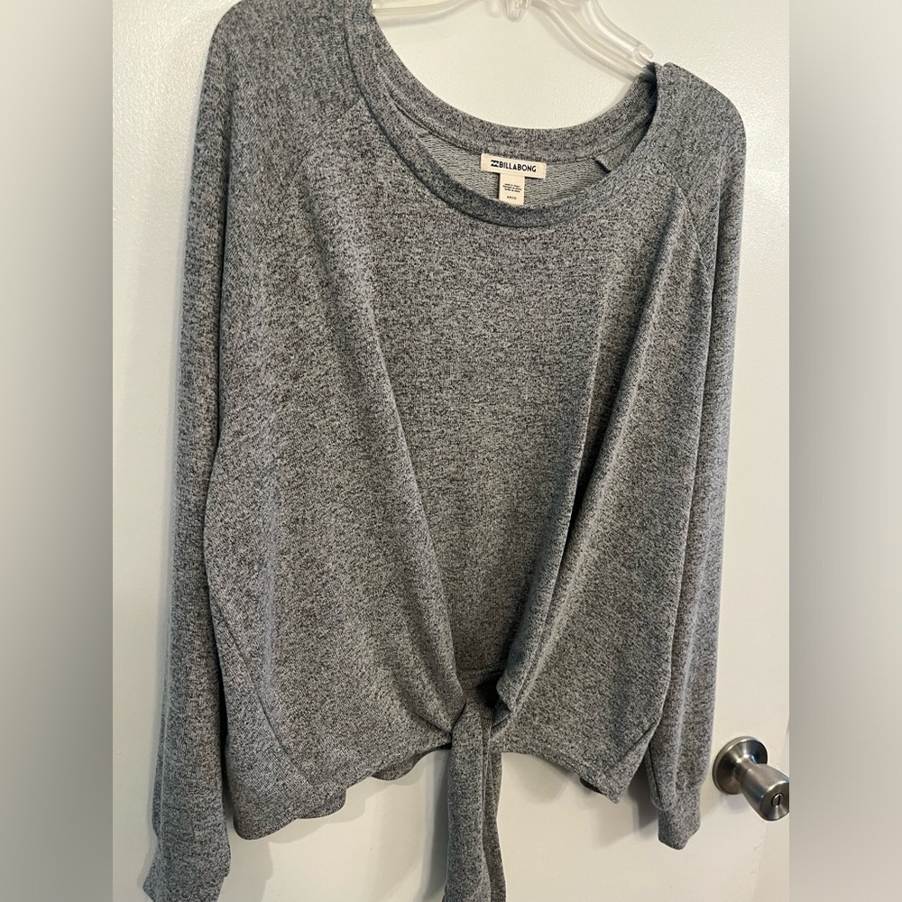 Billabong Women's Top, gray, new! oversized! - Picture 4 of 9